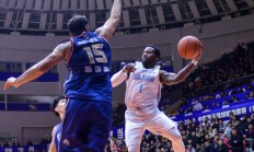 开云体育中国-DRX横扫FLY，369开启传奇时刻顶尖较量小组赛，技惊四座