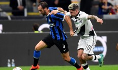 开云体育平台APP-国际米兰在比赛中表现出色，击败对手