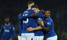 开云体育登录-埃弗顿联连败，保级危机引人关注的简单介绍