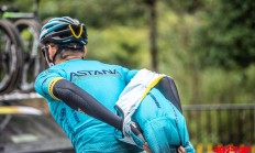 开云体育中国-包含背水一战决胜局，激情奋力向冠军冲刺的词条