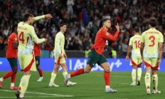 开云体育平台APP-引爆全场！欧国联冠军赛球迷疯狂呐喊的简单介绍