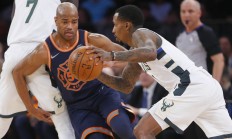 开云体育官方网站-雄鹿命中率上升，强势暴扣逼近巅峰的简单介绍