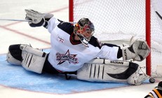 开云体育下载-双城记，当曼城窒息绞杀阿森纳，尼斯用三分钟闪电摧毁马赛的骄傲