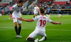 开云体育登录-罗马轻松击败劲旅，稳固前四位置