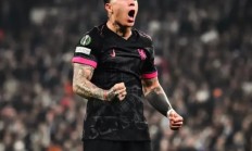 开云平台-防守坚固！球队后防线强化抵御对手进球