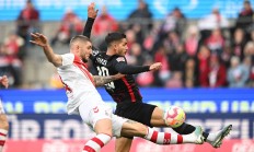 开云体育app-法兰克福备战决胜时刻，迎接挑战