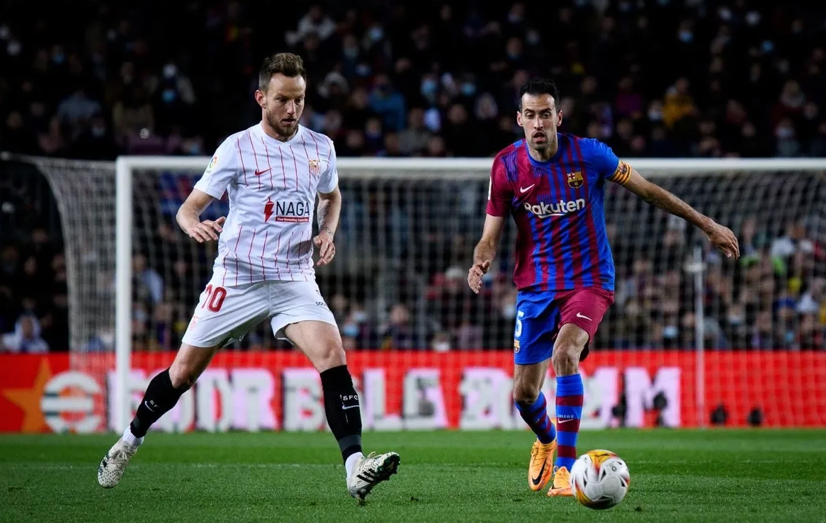 巴塞罗那球队在主场力克对手 巴塞罗那球队在主场力克对手