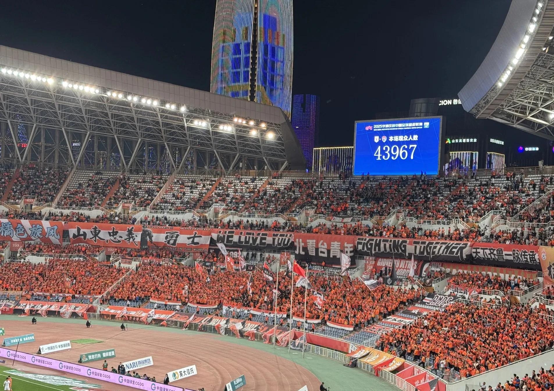 大连主场三连胜,球队状态回暖 大连主场三连胜,球队状态回暖