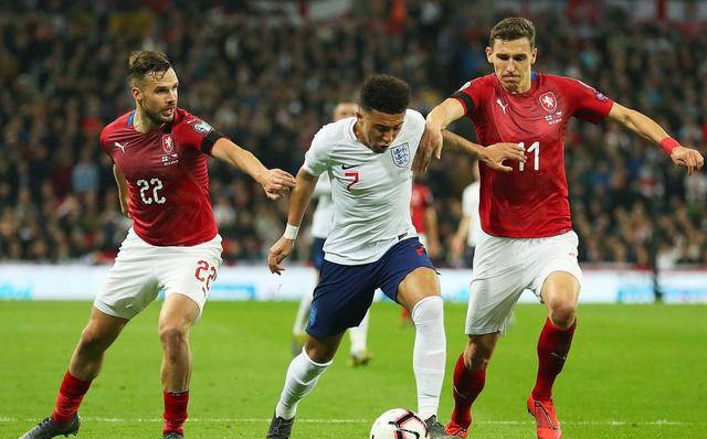 包含克罗地亚淘汰波兰,挺进决赛的词条 包含克罗地亚淘汰波兰,挺进决赛的词条