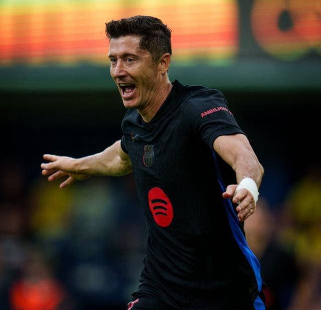 包含比利亚雷亚尔击败强敌,稳坐积分榜前列!的词条 包含比利亚雷亚尔击败强敌,稳坐积分榜前列!的词条