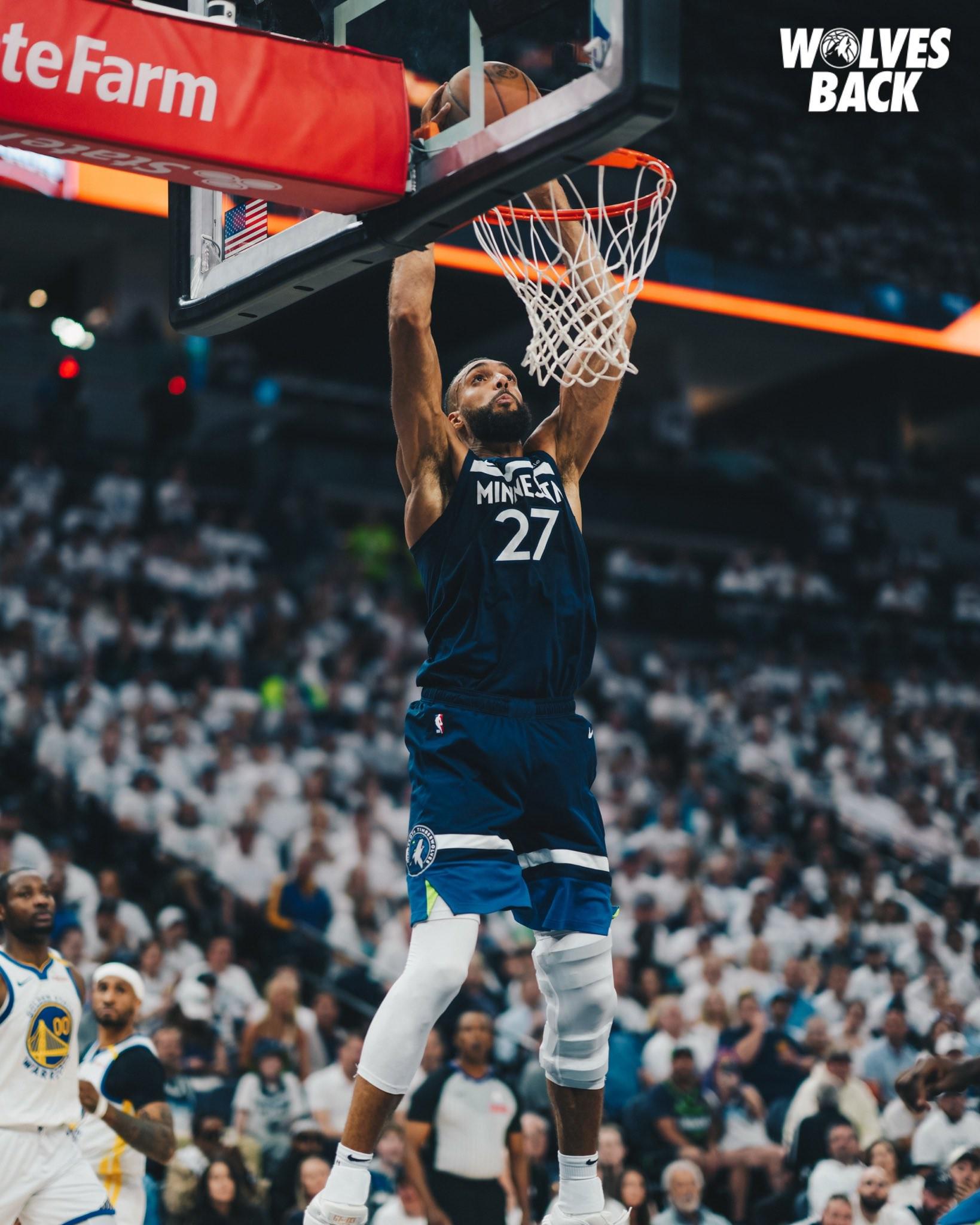 摩纳哥客场逆袭,前锋贝尼耶尔迎来帽子戏法 摩纳哥客场逆袭,前锋贝尼耶尔迎来帽子戏法