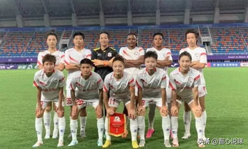 天海保级形势严峻,球队主帅急需调整阵容 天海保级形势严峻,球队主帅急需调整阵容