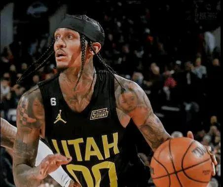 包含开拓者队在客场险胜魔术队,继续征战西部的词条 包含开拓者队在客场险胜魔术队,继续征战西部的词条