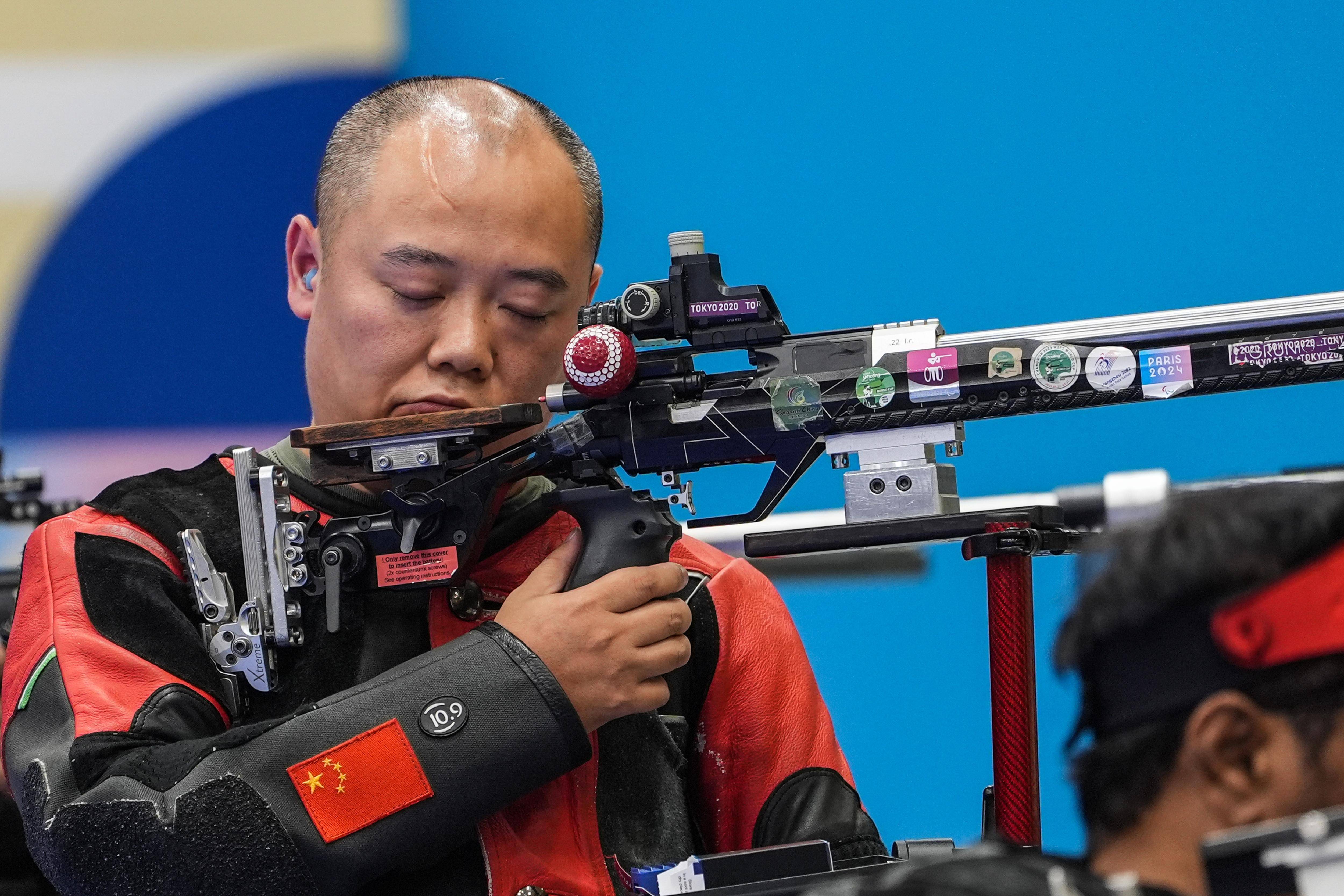 关于精准射门,选手获得男子射击项目冠军的信息 关于精准射门,选手获得男子射击项目冠军的信息