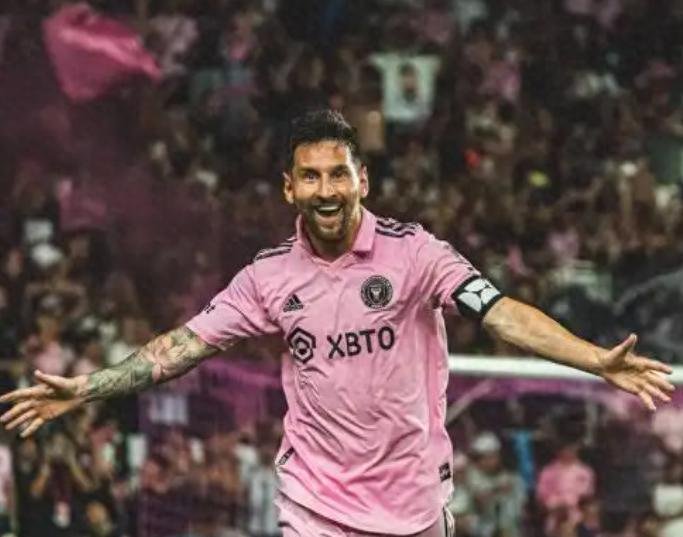 精彩比赛中球员以出色表现获得尊重