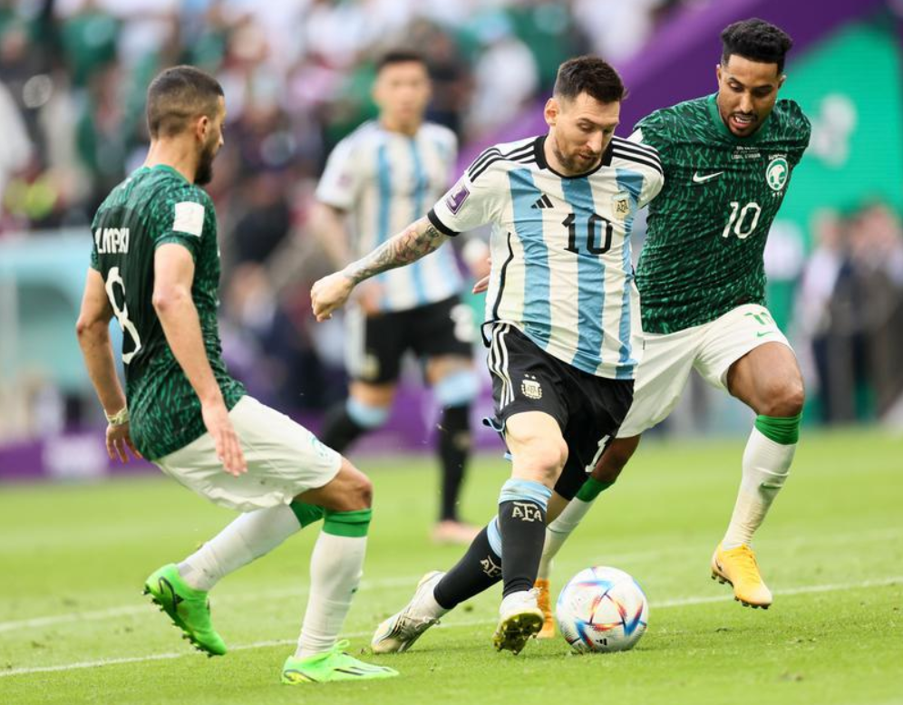 包含阿根廷队遇强敌,成功晋级的词条 包含阿根廷队遇强敌,成功晋级的词条