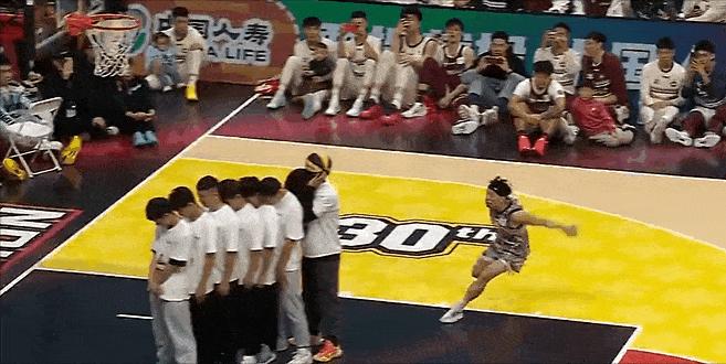 实力碾压对手,全面赢得比赛 实力碾压对手,全面赢得比赛