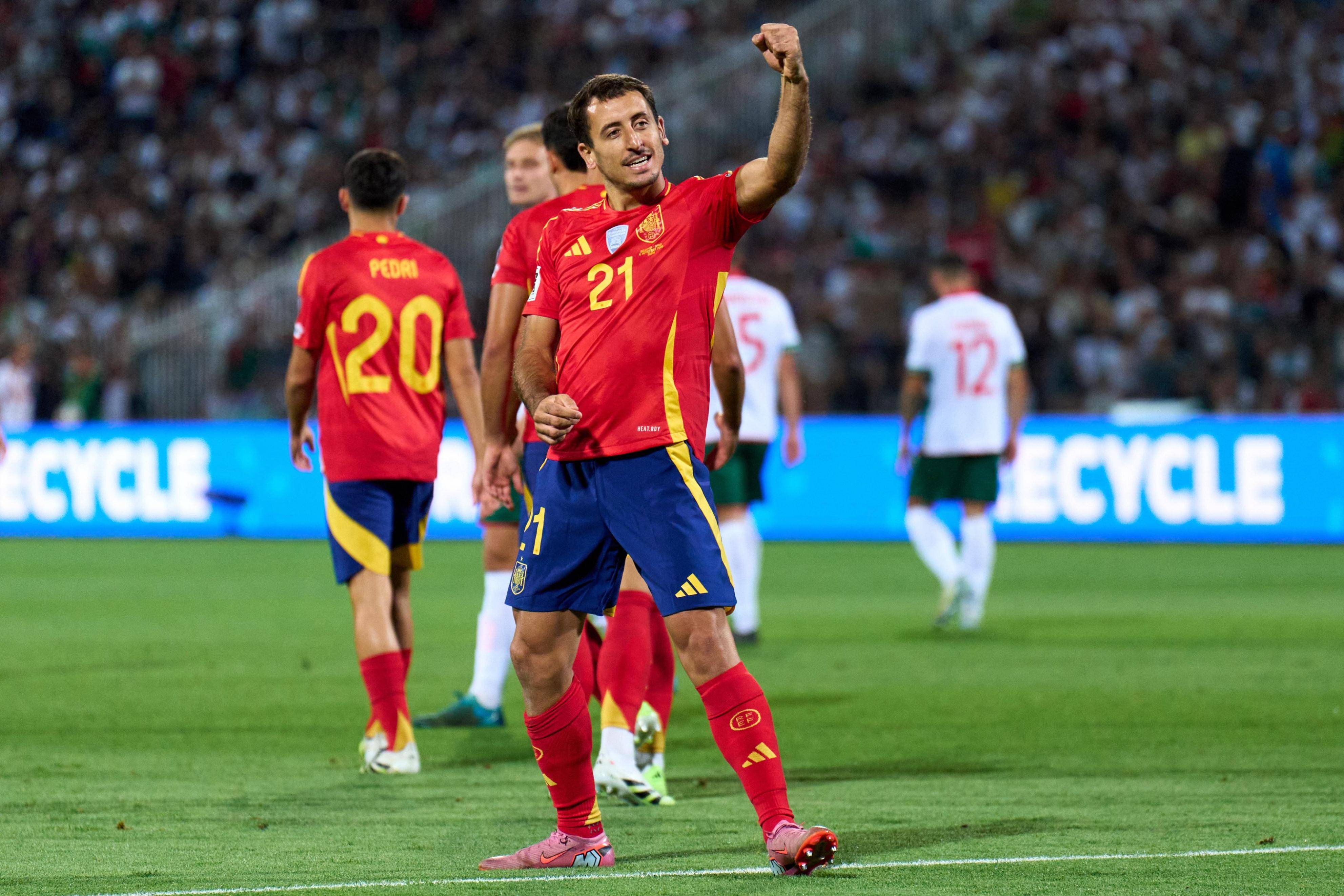 西班牙防守球员身体不适,无缘下一场比赛 西班牙防守球员身体不适,无缘下一场比赛