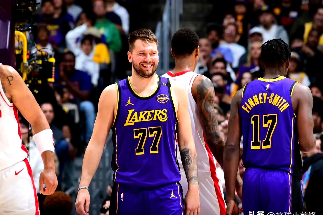 包含火箭力克凯尔特人,湖人不敌湖人的词条 包含火箭力克凯尔特人,湖人不敌湖人的词条