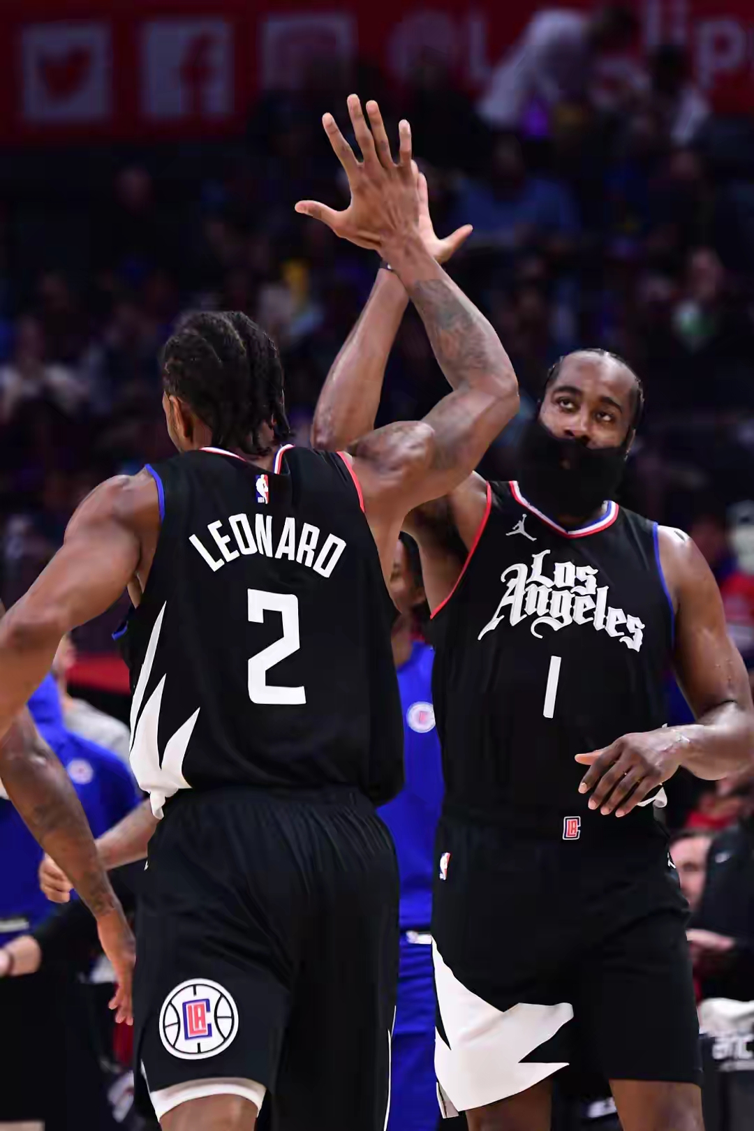 快船再胜掘金,继续领跑西部的简单介绍 快船再胜掘金,继续领跑西部的简单介绍