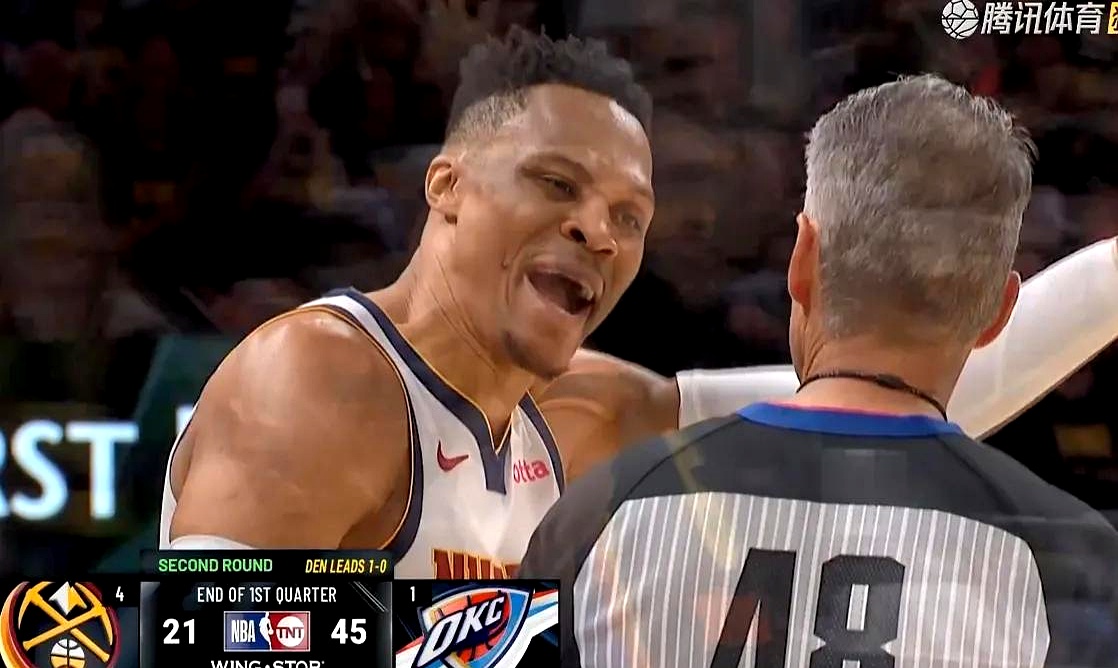 开拓者不敌掘金,利拉德空砍29分 开拓者不敌掘金,利拉德空砍29分