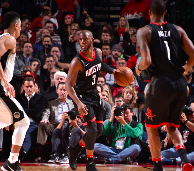 火箭轻取小牛,取得六连胜 火箭轻取小牛,取得六连胜