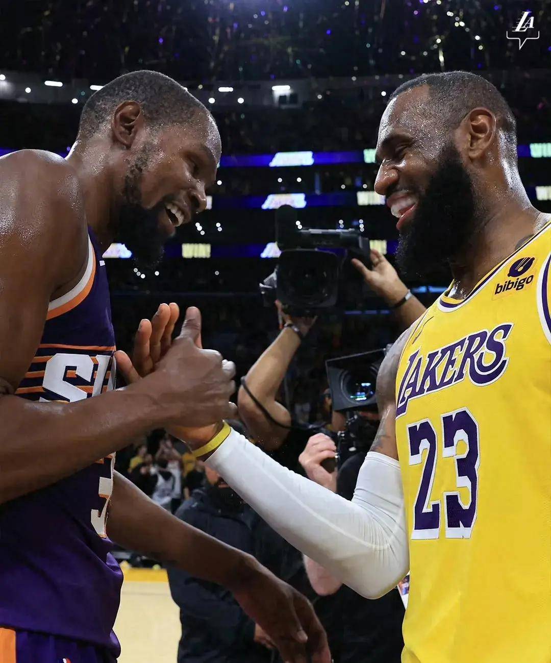 包含詹姆斯带领湖人逆转太阳,晋级西部决赛的词条 包含詹姆斯带领湖人逆转太阳,晋级西部决赛的词条