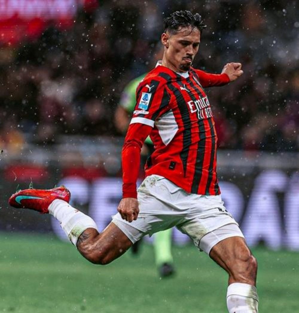 关于AC米兰主场胜利,豪取三分稳定排名的信息 关于AC米兰主场胜利,豪取三分稳定排名的信息