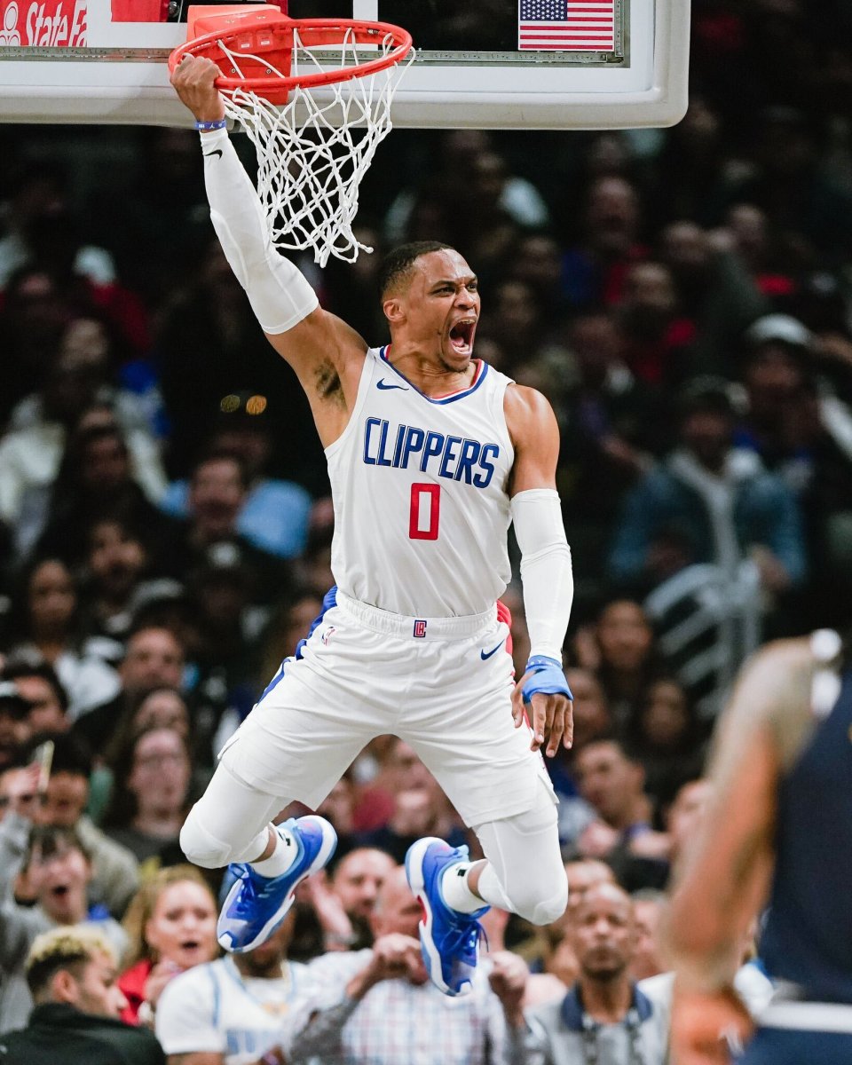 关于快船再胜马刺,乔治贡献28分8助攻的信息 关于快船再胜马刺,乔治贡献28分8助攻的信息