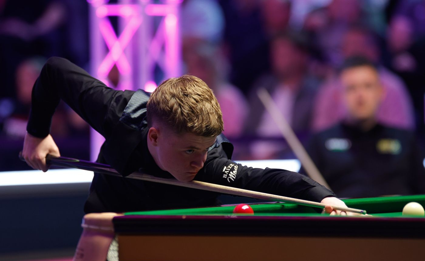 包含索伯车队力克威廉姆斯，皮亚斯特里统治全场的词条