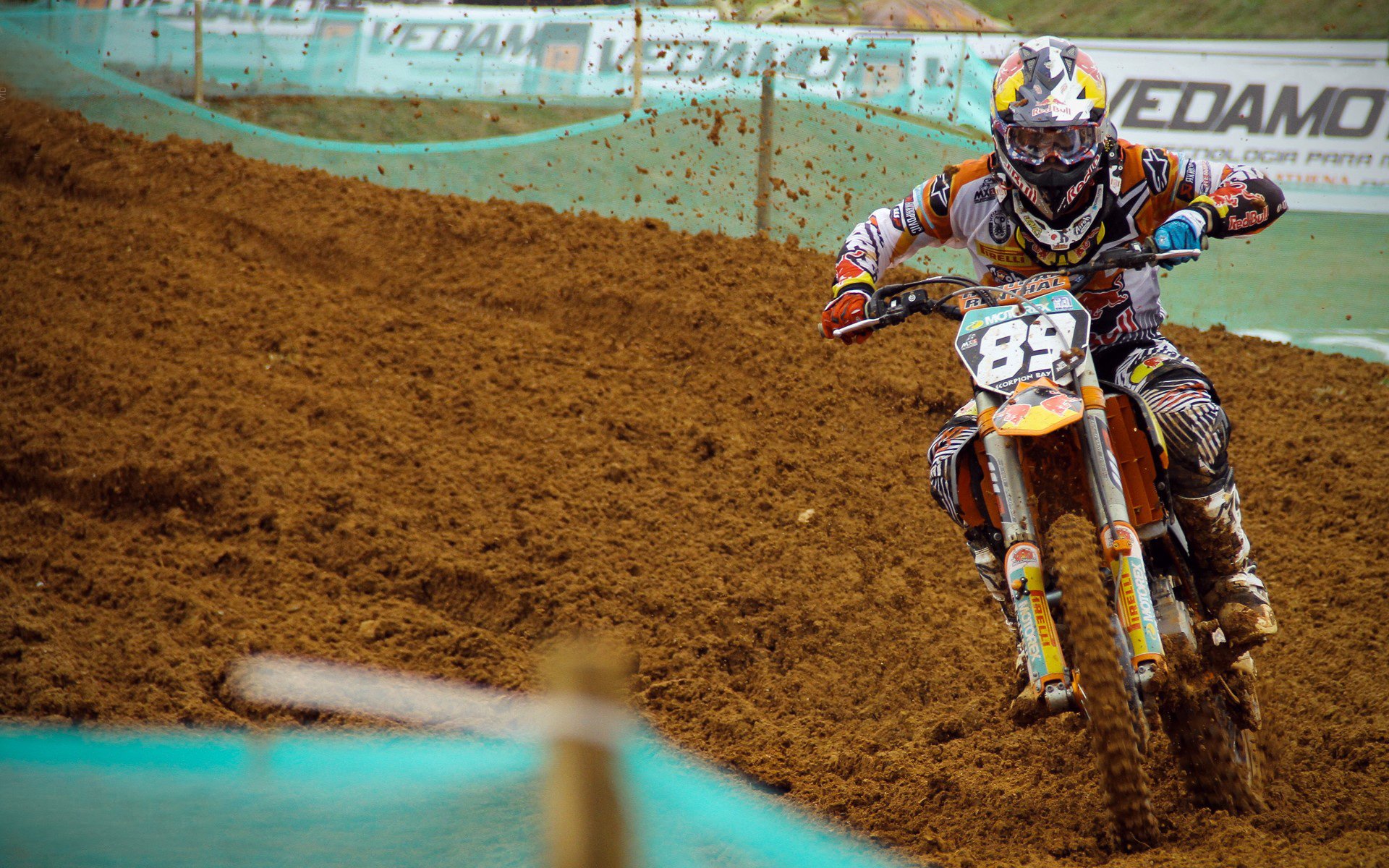 跨越足篮的奇迹夜,当亚平宁焦点战遇见汽车城翻盘